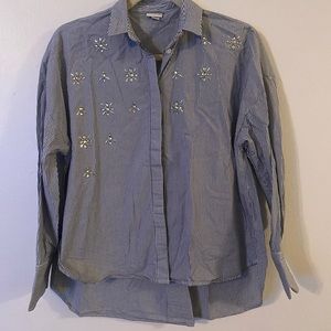 A. New Day Woman’s Long Sleeve Button Down Blouse